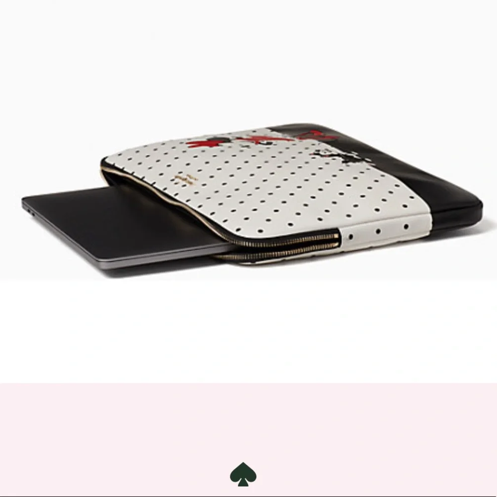 NWT disney x kate spade new york minnie mouse universal laptop sleeve